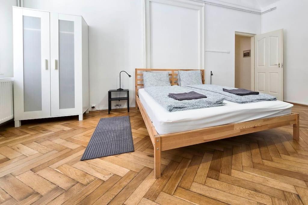 Seventh Sense Apartment بودابست المظهر الخارجي الصورة